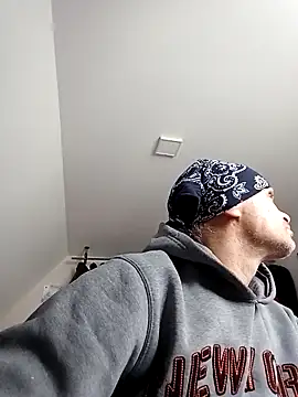 Kuba Gd online show from 04/17/26, 12:41