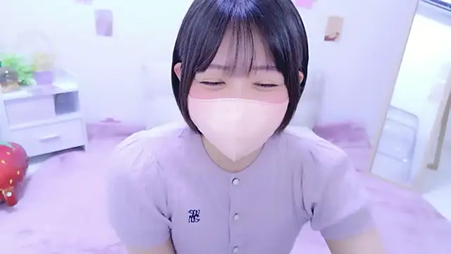 Hinata Sun online show from 05/22/26, 06:53
