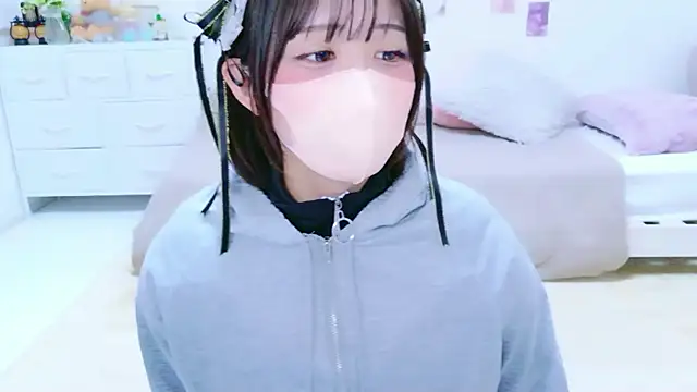Snapshot of Hinata_Sun chatting on 07/20/26, 01:46 Hinata Sun online show from 07/20/26, 01:46