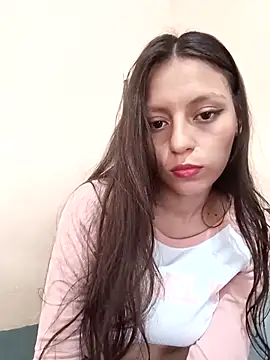 Lahila  online show from 12/22/25, 01:30