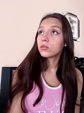 Lahila  online show from 02/17/26, 03:29