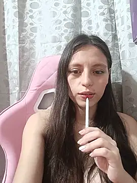 Snapshot of Lahila_ chatting on 07/12/26, 04:53 Lahila online show from 07/12/26, 04:53