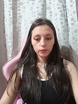 Snapshot of Lahila_ chatting on 07/15/26, 02:55 Lahila online show from 07/15/26, 02:55