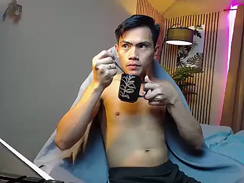 alex cummer online show from 09/12/25, 01:33