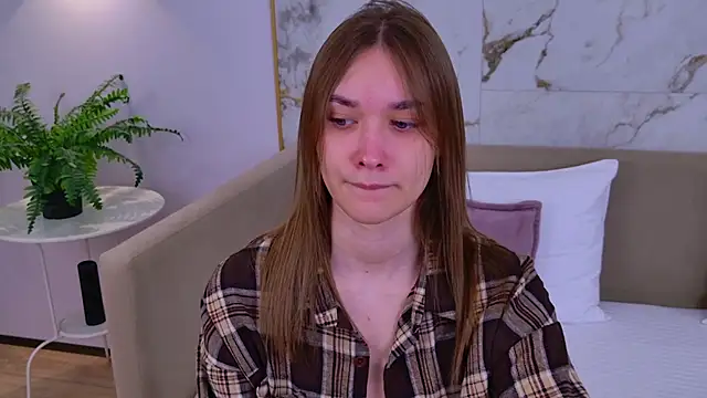 Snapshot of AmadaReine chatting on 10/01/25, 04:02 AmadaReine online show from 10/01/25, 04:02