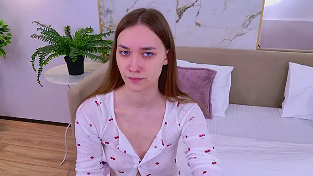 Snapshot of AmadaReine chatting on 11/29/25, 04:10 AmadaReine online show from 11/29/25, 04:10