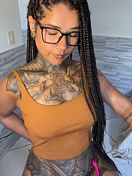 Snapshot of xbigpeach chatting on 02/07/26, 02:10 xbigpeach online show from 02/07/26, 02:10