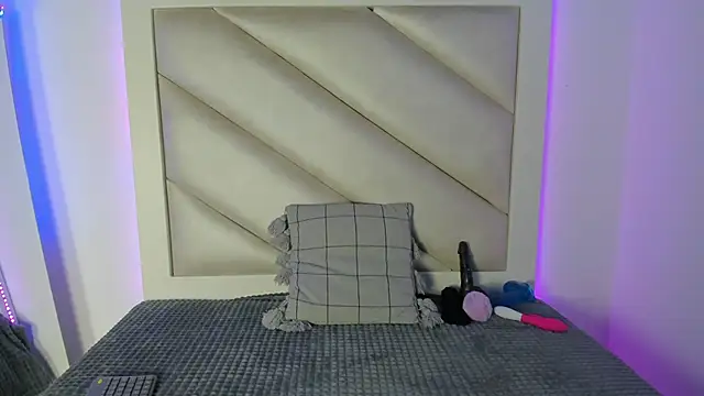 Snapshot of Andreacam_js chatting on 09/11/25, 03:06 Andreacam js online show from 09/11/25, 03:06