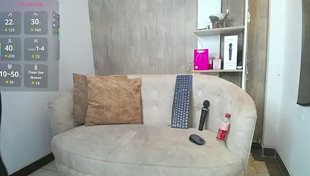 cortney tayler online show from 11/05/25, 03:01