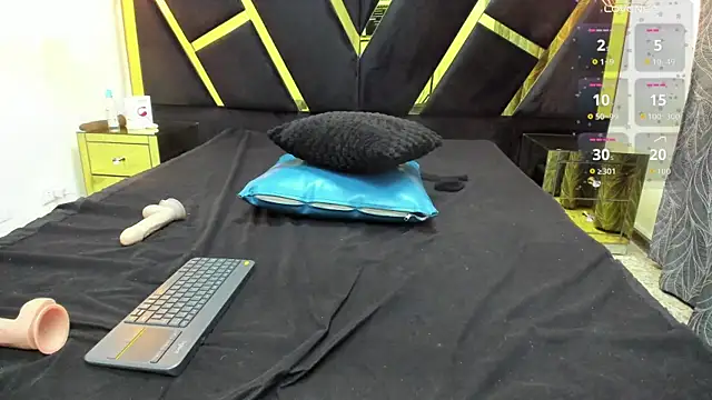 agatha fit online show from 07/15/26, 01:27