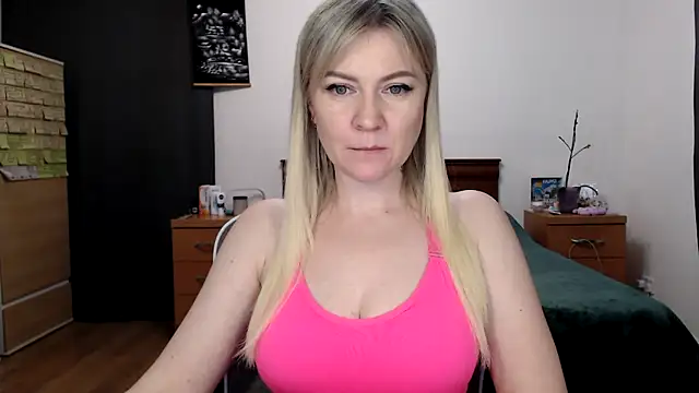 ParadiseAlina online show from 03/25/26, 07:20