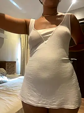 Snapshot of HoneySpicy chatting on 10/27/25, 08:51 HoneySpicy online show from 10/27/25, 08:51