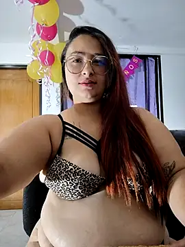 Freyacooper online show from 03/05/26, 01:29