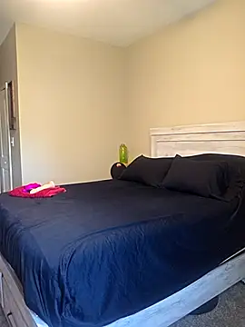 Snapshot of Calimarina chatting on 10/28/25, 06:10 Calimarina online show from 10/28/25, 06:10