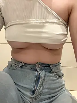 Cumonmme online show from 10/23/25, 09:13