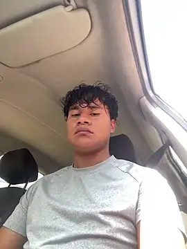 VRGUD0N19cm online show from 04/11/26, 08:24