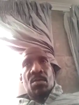 longdickson12345 online show from 10/19/25, 05:52