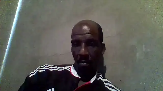 longdickson12345 online show from 04/02/26, 05:16