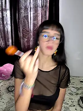 Snapshot of lunaasexxx0 chatting on 09/13/25, 06:29 lunaasexxx0 online show from 09/13/25, 06:29