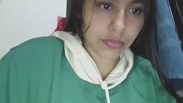 Snapshot of zairabreze chatting on 12/02/25, 04:57 zairabreze online show from 12/02/25, 04:57