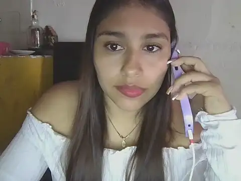 Snapshot of zairabreze chatting on 02/04/26, 07:42 zairabreze online show from 02/04/26, 07:42