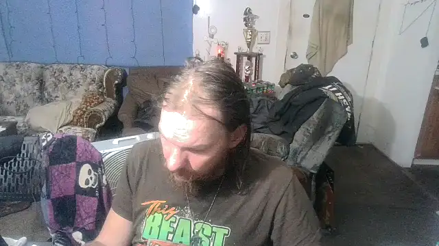 Poundtown1226 online show from 09/10/25, 02:00