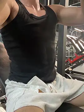 anhkiet huang online show from 02/23/26, 07:50