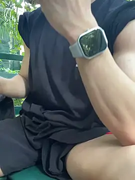 anhkiet huang online show from 03/27/26, 05:02