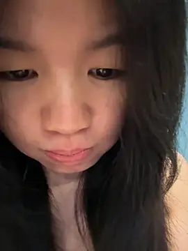 Snapshot of xiaoxun520 chatting on 10/26/25, 11:05 xiaoxun520 online show from 10/26/25, 11:05