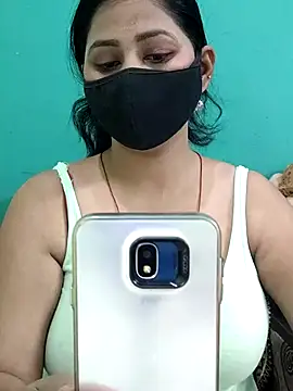 Cute purnima online show from 09/18/25, 08:27