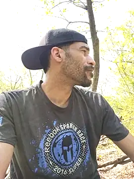 Snapshot of GuyInNY chatting on 04/16/26, 04:19 GuyInNY online show from 04/16/26, 04:19