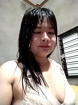 kute-00 online show from 03/18/26, 03:48