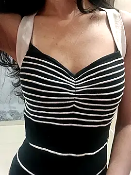 Daizy Shah online show from 09/20/25, 02:51