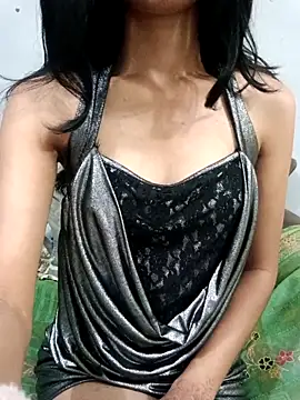 Daizy Shah online show from 03/08/26, 05:39