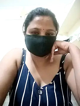 Shikha-mehra7 online show from 09/15/25, 04:51