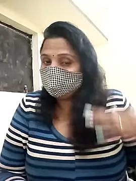 Shikha-mehra7 online show from 11/03/25, 02:29