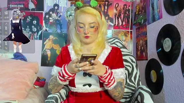 Avril Maria online show from 12/19/25, 10:50