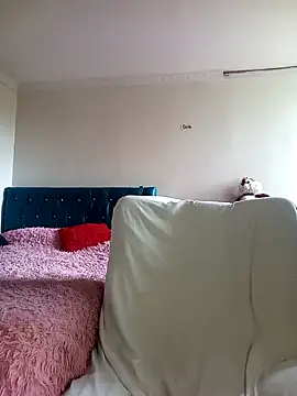 Snapshot of -AngelNova- chatting on 09/24/25, 09:51 -AngelNova- online show from 09/24/25, 09:51