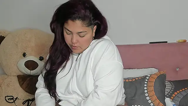 kendra lil evill online show from 09/30/25, 07:57