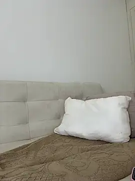 Miafisher  online show from 03/04/26, 11:55