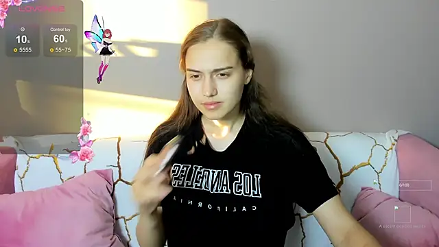 Snapshot of Alisa__Kelly chatting on 09/16/25, 01:06 Alisa Kelly online show from 09/16/25, 01:06