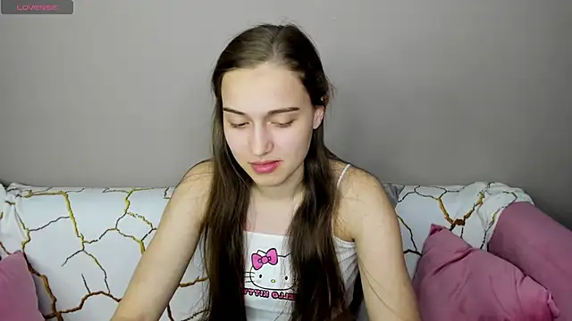 Alisa  Kelly online show from 10/12/25, 12:09