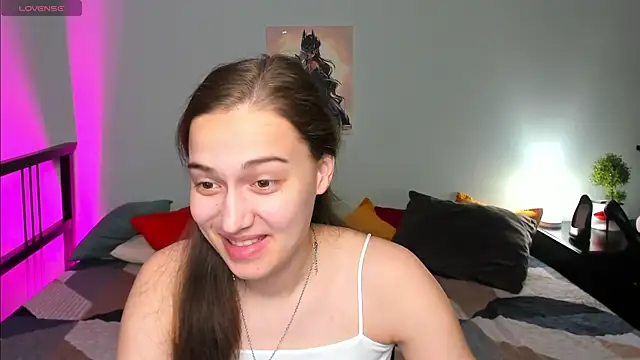 Snapshot of Alisa__Kelly chatting on 10/25/25, 12:40 Alisa Kelly online show from 10/25/25, 12:40