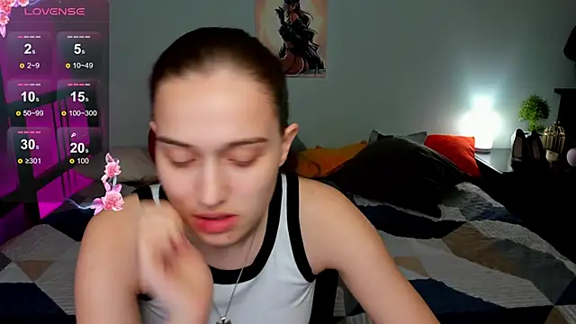 Snapshot of Alisa__Kelly chatting on 11/15/25, 02:20 Alisa Kelly online show from 11/15/25, 02:20