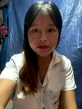 O o UwU o O online show from 09/10/25, 10:26