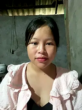 O o UwU o O online show from 10/17/25, 04:15