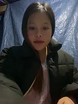 O o UwU o O online show from 12/15/25, 01:54