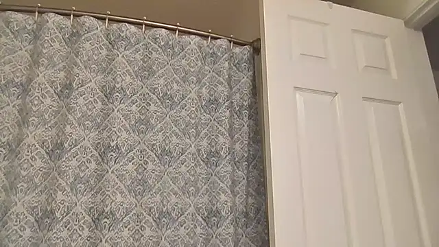 sexybigdick04 online show from 04/18/26, 10:54