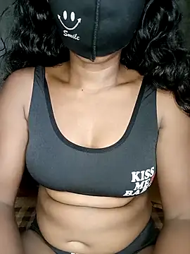 Renuka GG online show from 09/13/25, 04:34