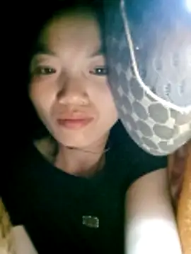 ngan-cute online show from 12/20/25, 06:04